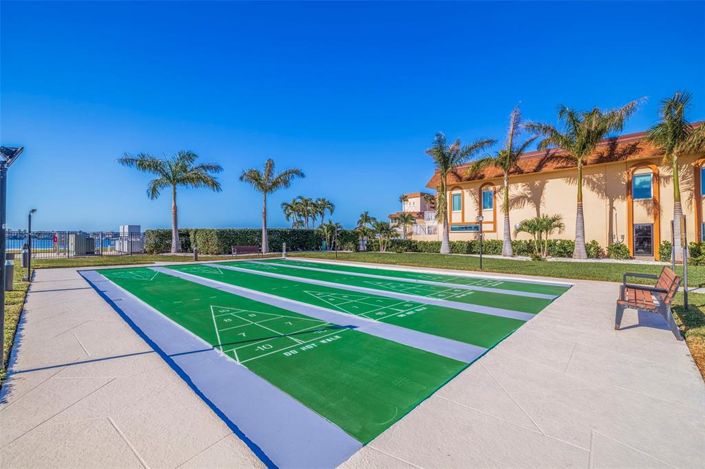 Image No.32-2 Bed Property for sale