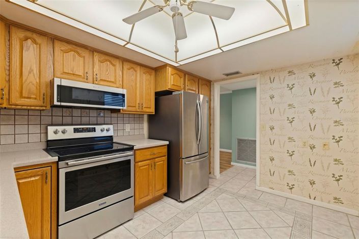 Image No.7-2 Bed Property for sale