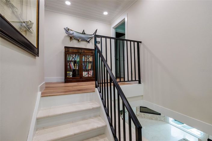 Image No.17-2 Bed Townhouse for sale