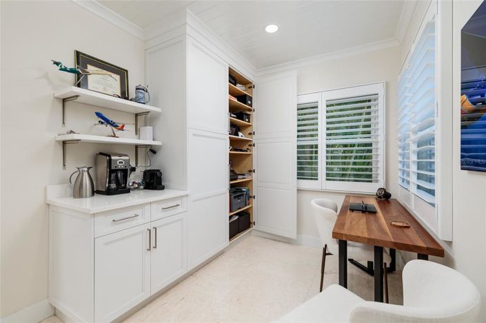 Image No.20-2 Bed Townhouse for sale