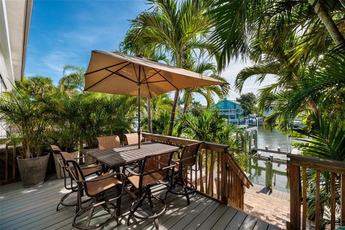 Image No.33-2 Bed Townhouse for sale