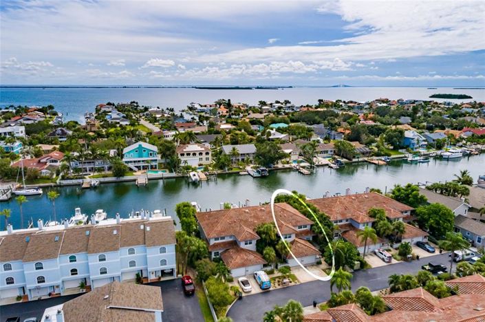 Image No.48-2 Bed Townhouse for sale