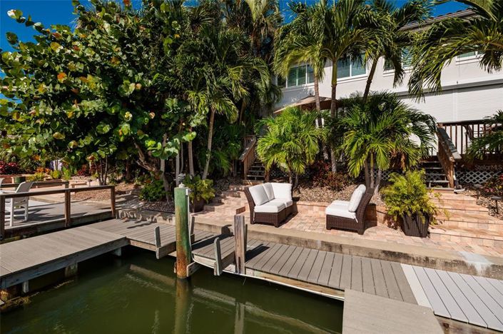 Image No.5-2 Bed Townhouse for sale