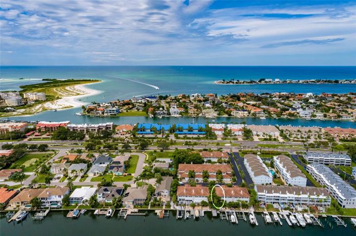 Image No.51-2 Bed Townhouse for sale