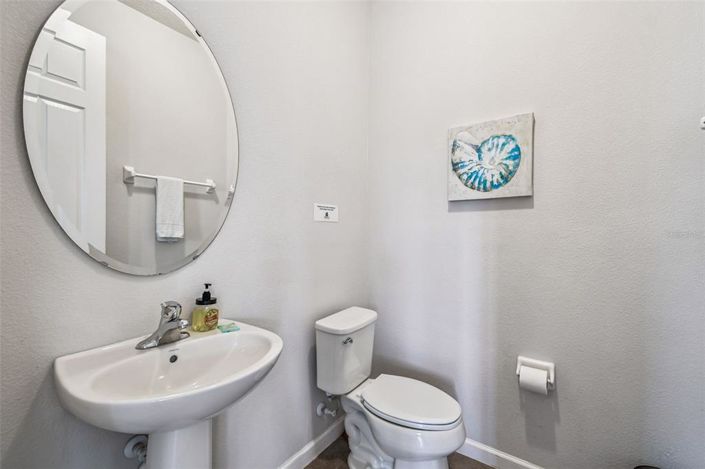 Image No.19-7 Bed Property for sale