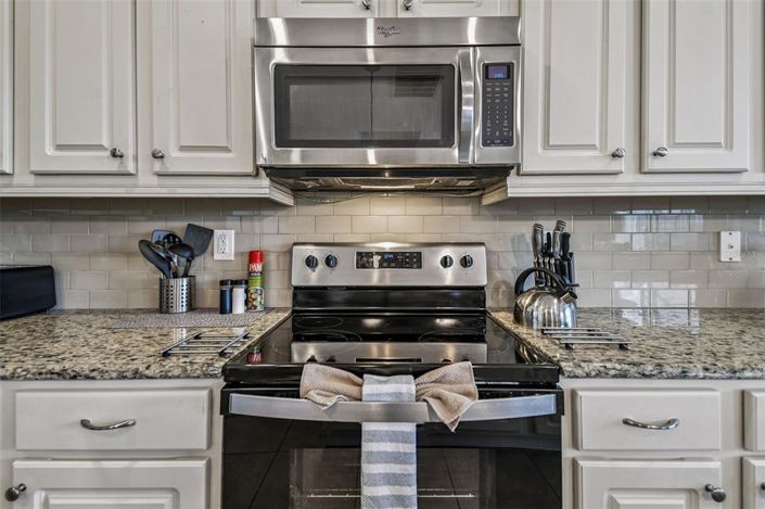 Image No.2-7 Bed Property for sale