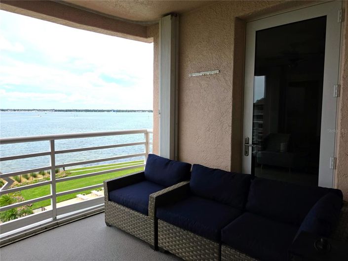 Image No.36-2 Bed Property for sale