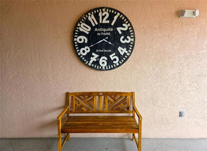 Image No.42-2 Bed Property for sale