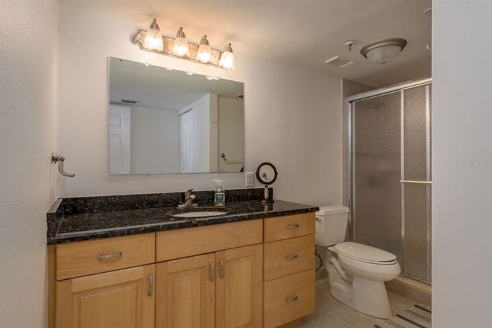 Image No.20-2 Bed Property for sale