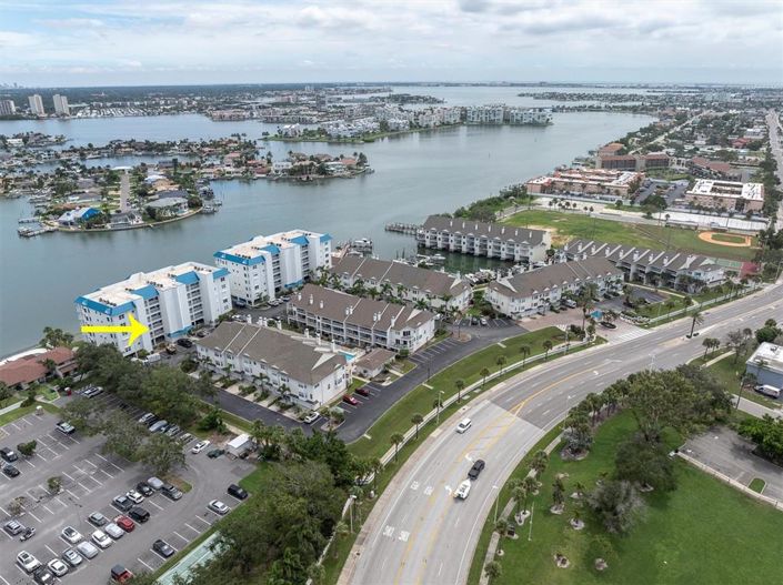 Image No.25-2 Bed Property for sale