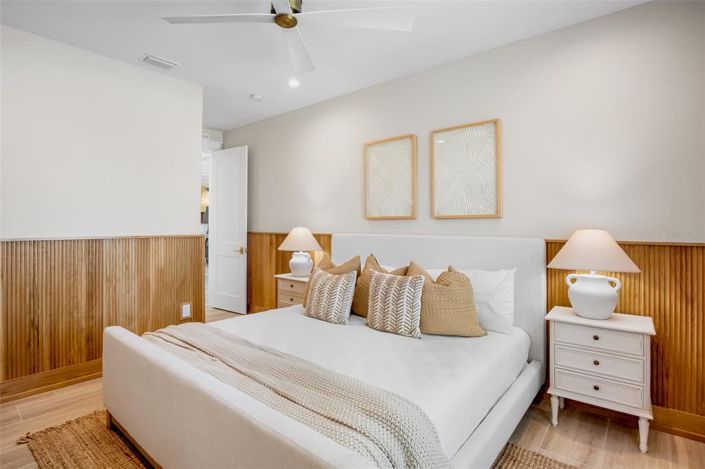 Image No.30-6 Bed Property for sale