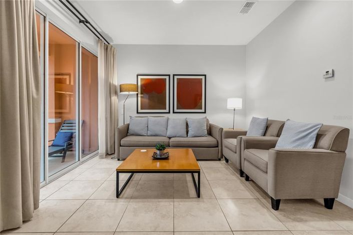 Image No.4-2 Bed Townhouse for sale