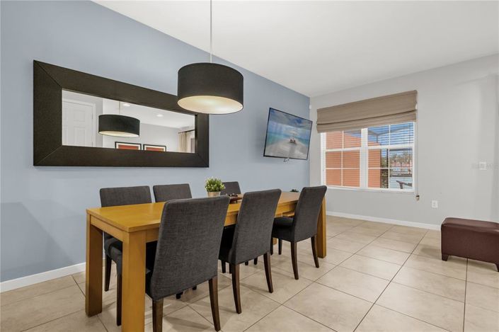 Image No.9-2 Bed Townhouse for sale