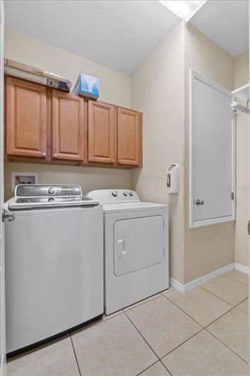 Image No.46-5 Bed Property for sale