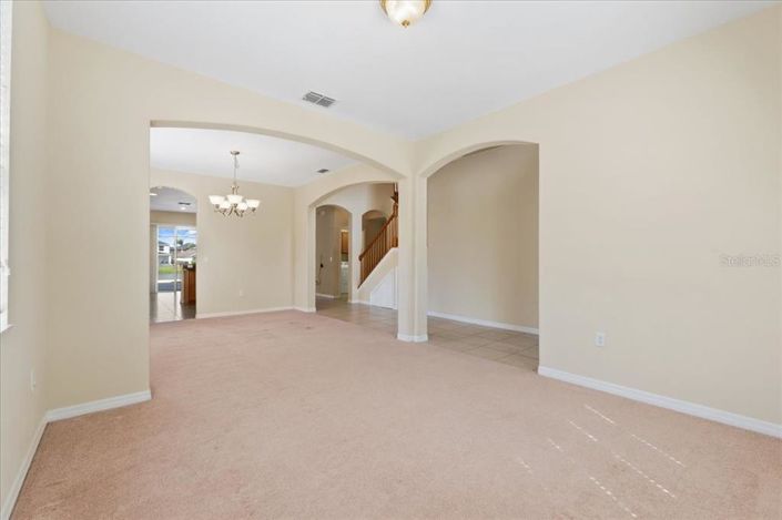 Image No.8-5 Bed Property for sale