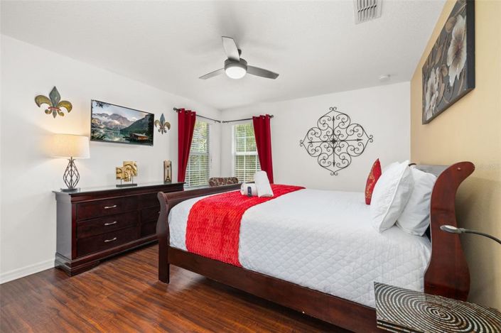 Image No.49-6 Bed Property for sale