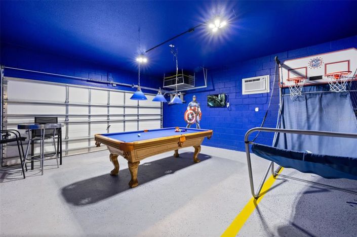 Image No.55-6 Bed Property for sale