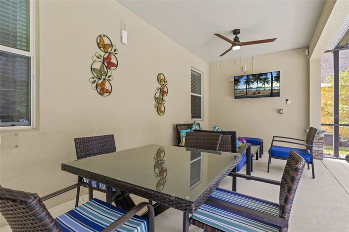 Image No.67-6 Bed Property for sale