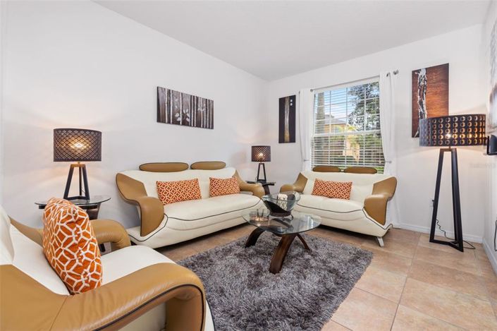 Image No.7-6 Bed Property for sale