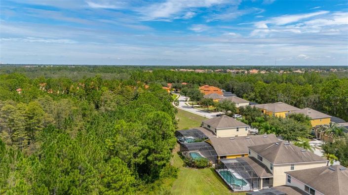 Image No.80-6 Bed Property for sale