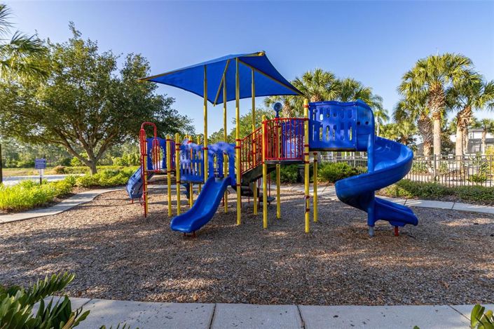 Image No.96-6 Bed Property for sale