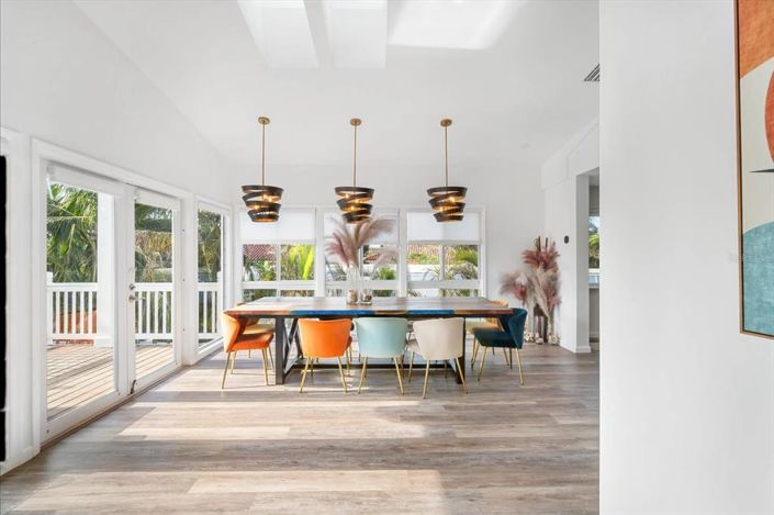 Image No.29-4 Bed Property for sale