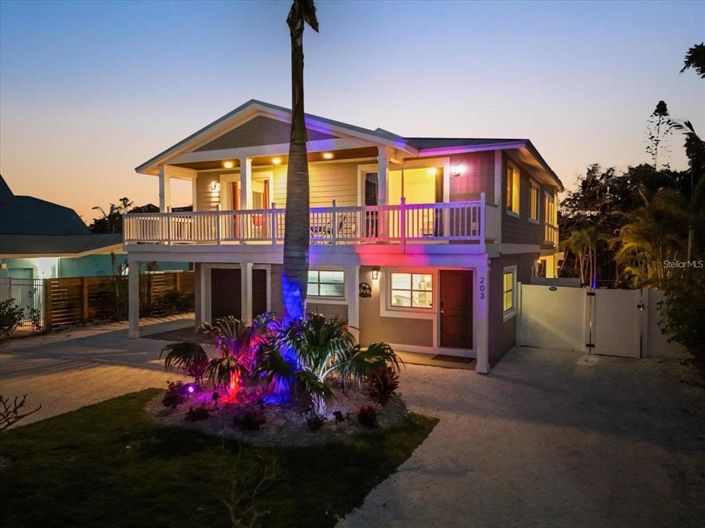 Image No.58-4 Bed Property for sale