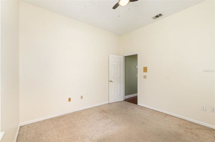 Image No.27-4 Bed Property for sale