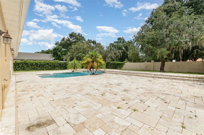 Image No.33-4 Bed Property for sale