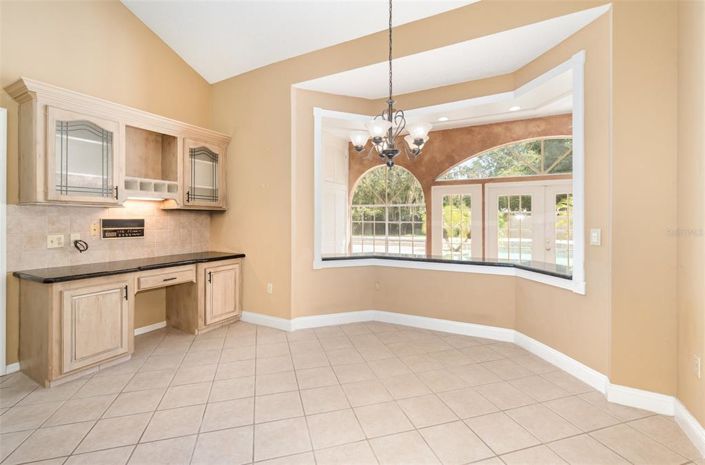 Image No.9-4 Bed Property for sale