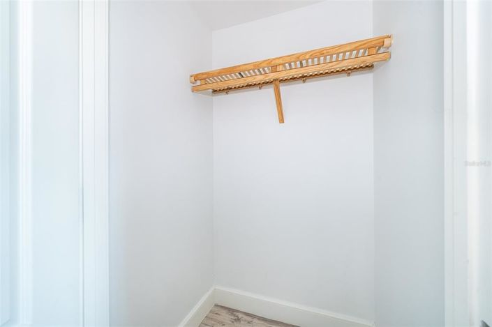 Image No.26-2 Bed Property for sale