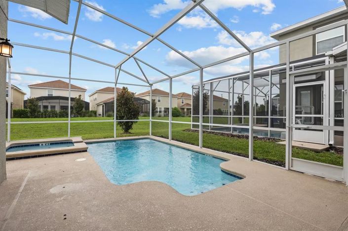 Image No.7-5 Bed Property for sale