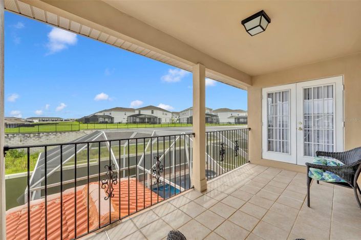 Image No.32-5 Bed Property for sale