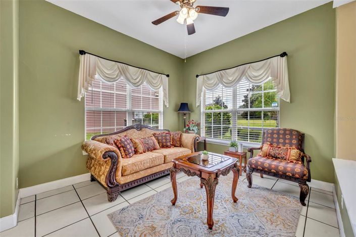 Image No.8-5 Bed Property for sale