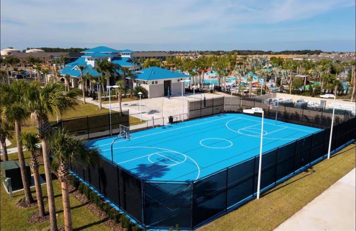 Image No.45-10 Bed Property for sale