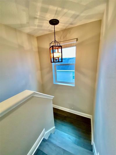 Image No.15-5 Bed Property for sale