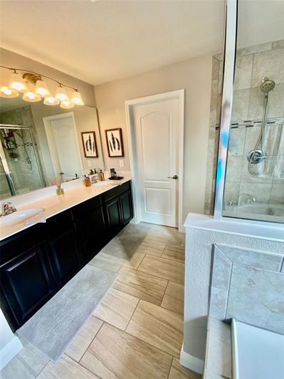 Image No.22-5 Bed Property for sale