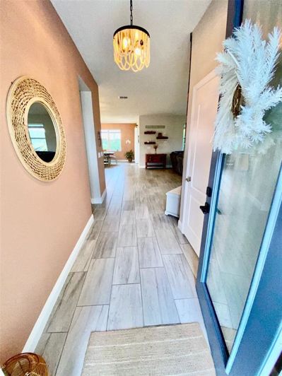 Image No.5-5 Bed Property for sale