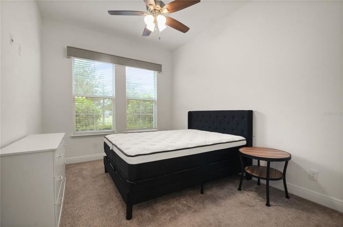 Image No.10-2 Bed Property for sale