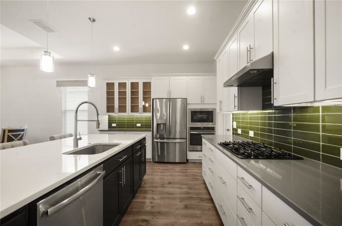 Image No.3-2 Bed Property for sale