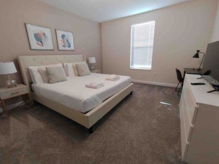 Image No.6-5 Bed Property for sale