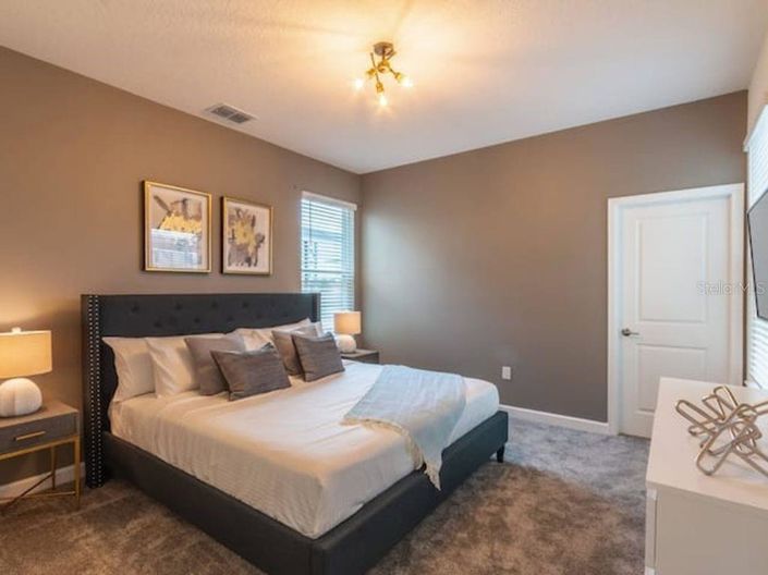 Image No.7-5 Bed Property for sale