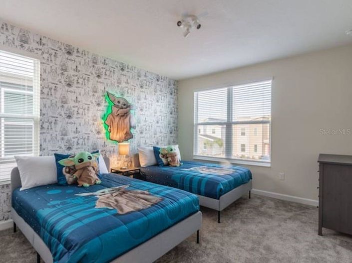 Image No.9-5 Bed Property for sale