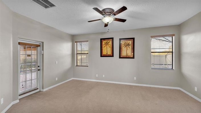 Image No.18-Propriété de 5 chambres à vendre à Haines City