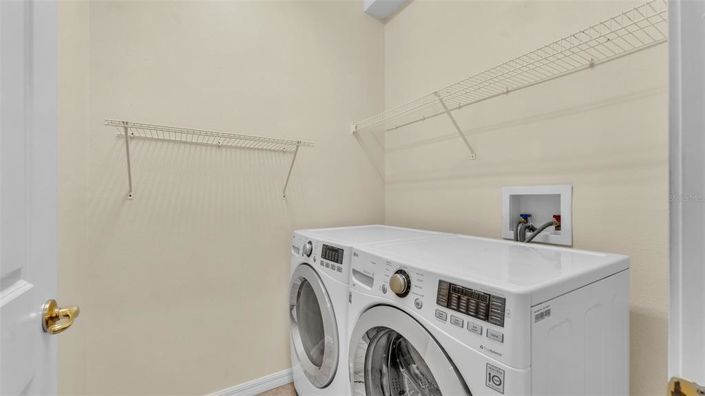 Image No.32-Propriété de 5 chambres à vendre à Haines City