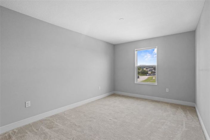 Image No.37-3 Bed Property for sale