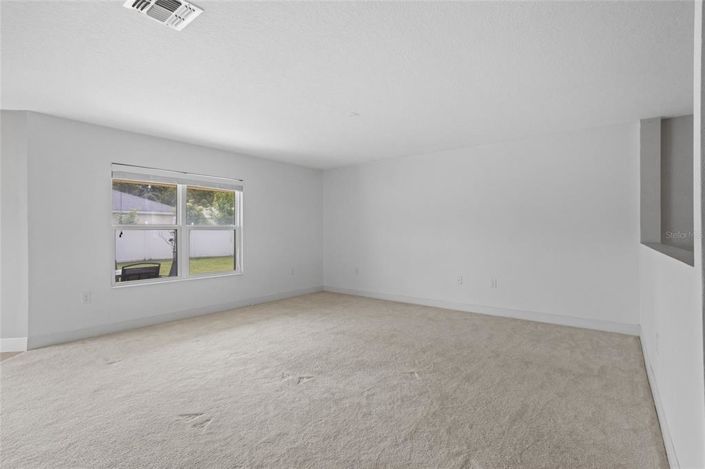 Image No.9-3 Bed Property for sale