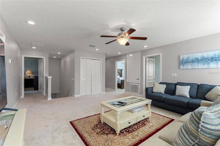 Image No.17-4 Bed Property for sale