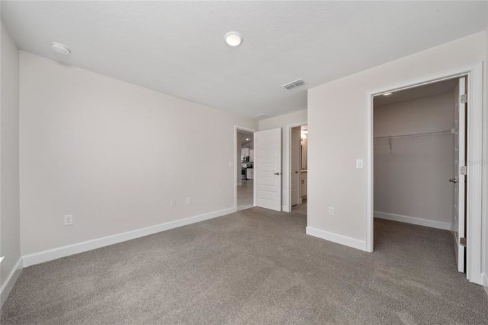 Image No.17-4 Bed Property for sale