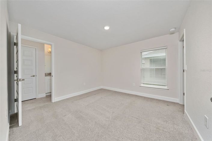 Image No.24-4 Bed Property for sale